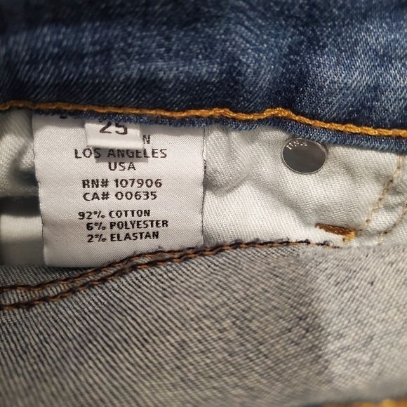 Hudson Crop Krista Raw Hem Jeans - Picture 5 of 5